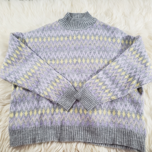 VGUC Berskha Mock Neck Argyle Patterned Pastel Gray Purple Sweater Size Small - Picture 5 of 13